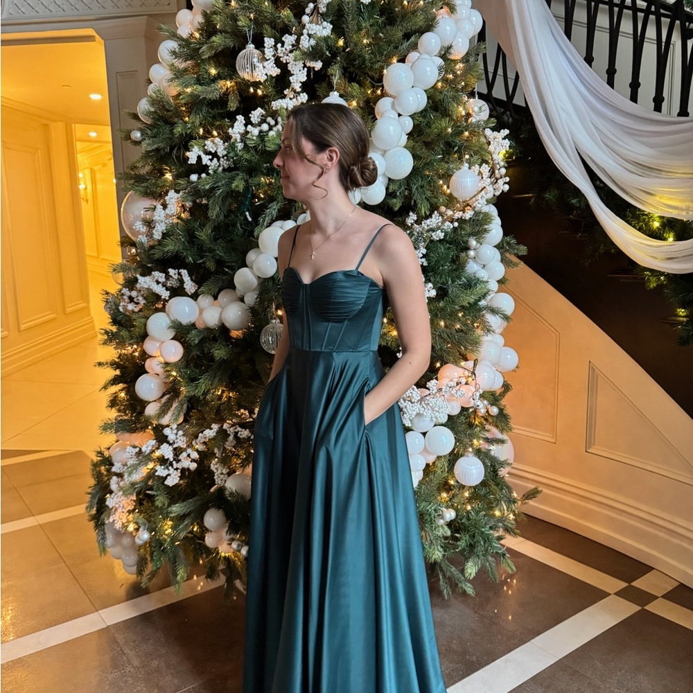 Elegant Dark Green Bustier Dress